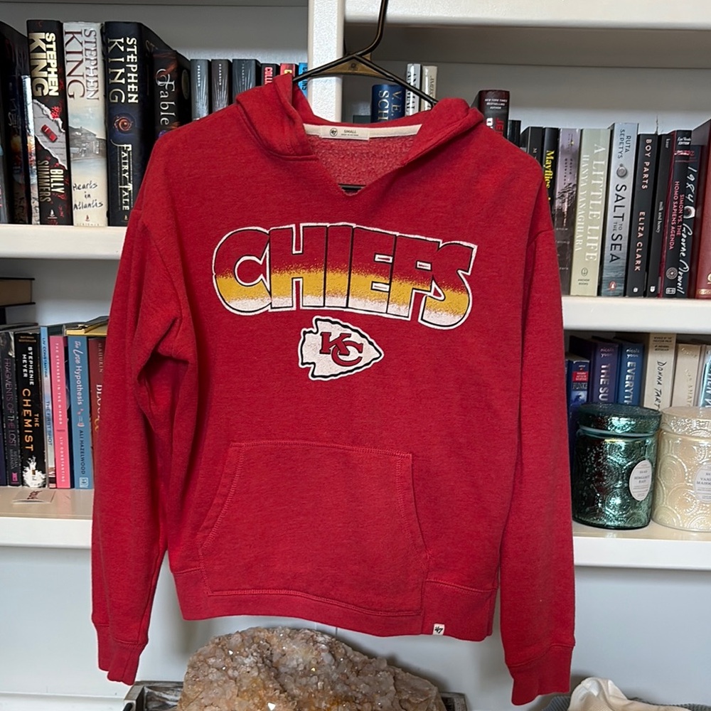 47 KC Kansas City Chiefs Hoodie women’s small EUC